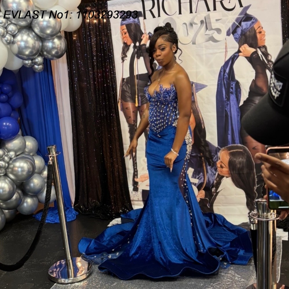 Badminton Victory - EVLAST Customized Royal Blue Diamonds Luxury
